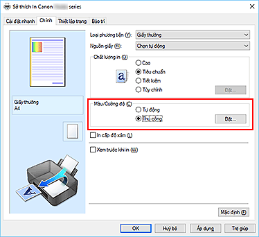 hình: Chọn Thủ công cho Màu/Cường độ trên tab Chính