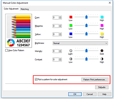 Imagen: Selección de Imprimir un patrón para el ajuste del color en la ficha Ajuste de color