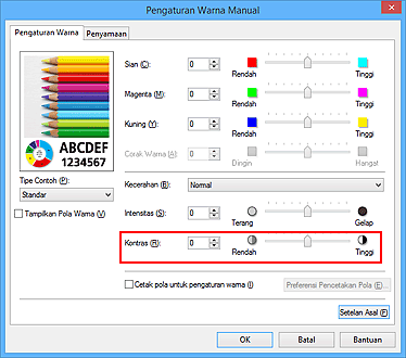 gambar: Kontras dalam kotak dialog Pengaturan Warna Manual