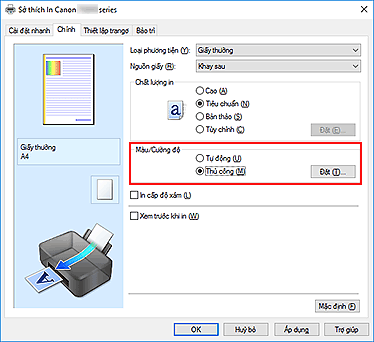 hình: Chọn Thủ công cho Màu/Cường độ trên tab Chính